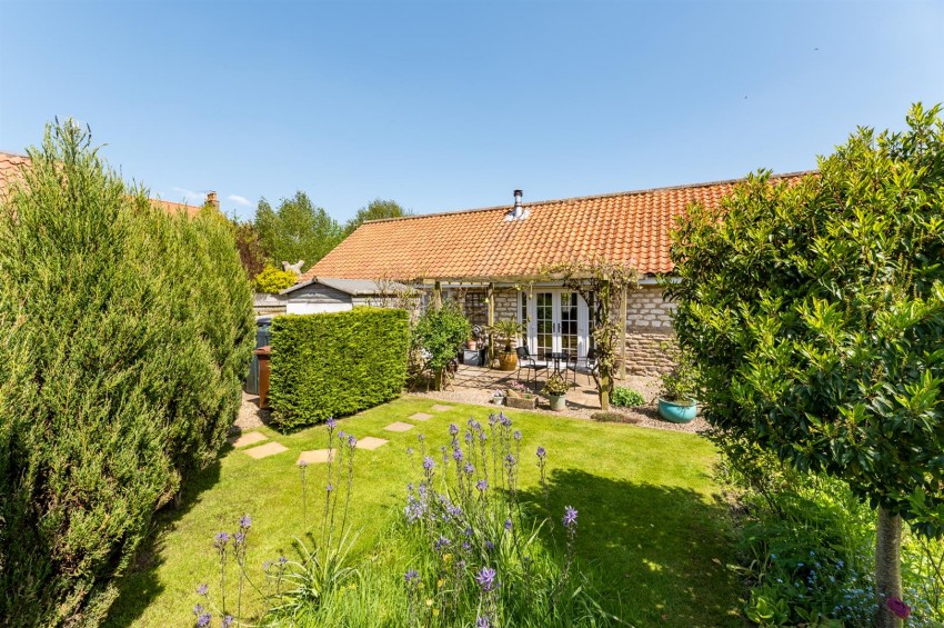 Images for Shrew Cottage, Duggleby, Malton, YO17 8BN