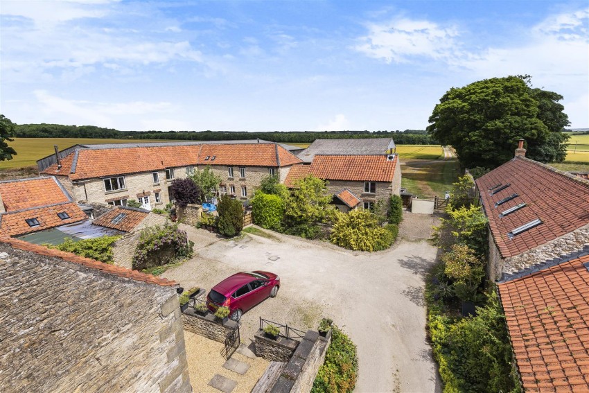 Images for Barn Cottage, Headon Farm, Wydale, Brompton-By-Sawdon, Scarborough, North Yorkshire, YO13 9DG