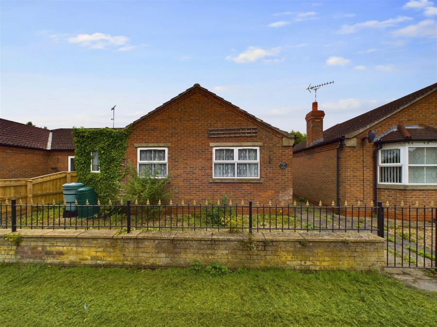 Images for 3 Hudson Drive, Driffield. YO25 5NX