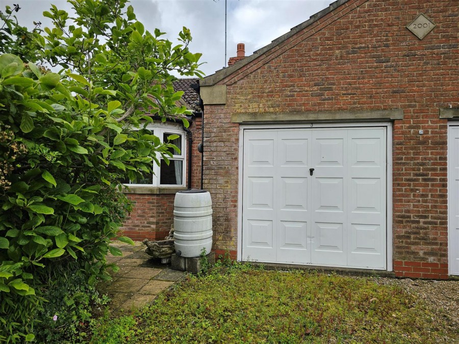 Images for 3 Hudson Drive, Driffield. YO25 5NX