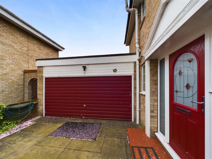 Images for 7 Chestnut Avenue, Driffield, YO25 6SH