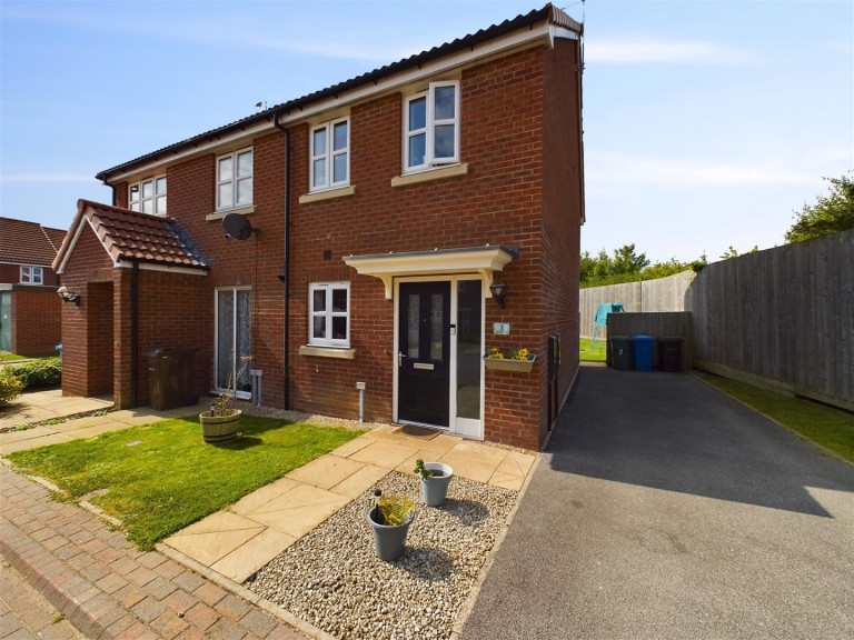 View Full Details for 3 Robson Rise, Driffield, YO25 5AP