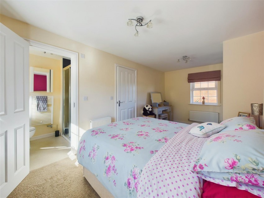 Images for 8 Woodlands Park, Pickering, North Yorkshire, YO18 7AH