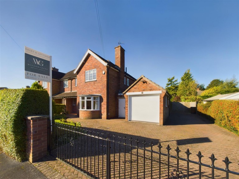 View Full Details for 20 Middlecave Drive, Malton, North Yorkshire, YO17 7BB