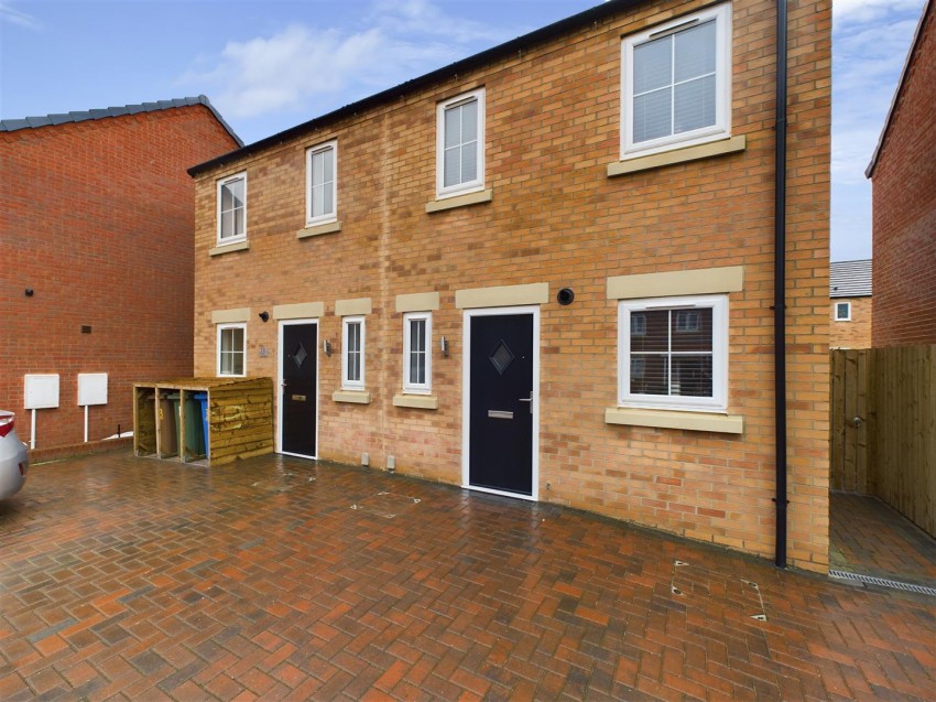 Images for 35 Berriman Drive, Driffield, YO25 5DX