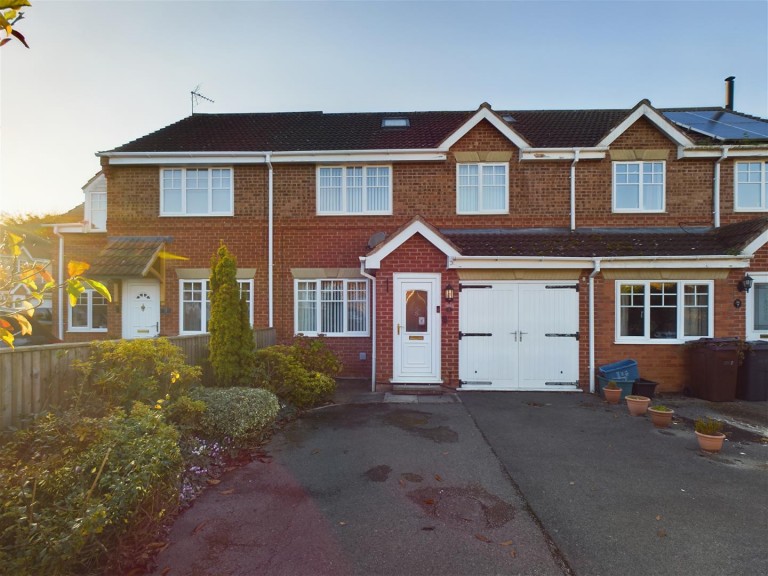 View Full Details for 5 Hudson Close, Malton, North Yorkshire, YO17 7FJ