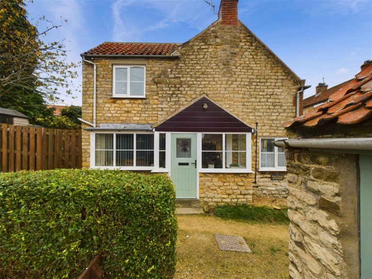 View Full Details for Hatton Rose Cottage, Main Street, Westow, York, YO60 7NE