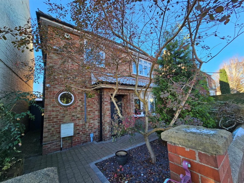 Images for 13A Scarborough Road, Driffield, YO25 5DS