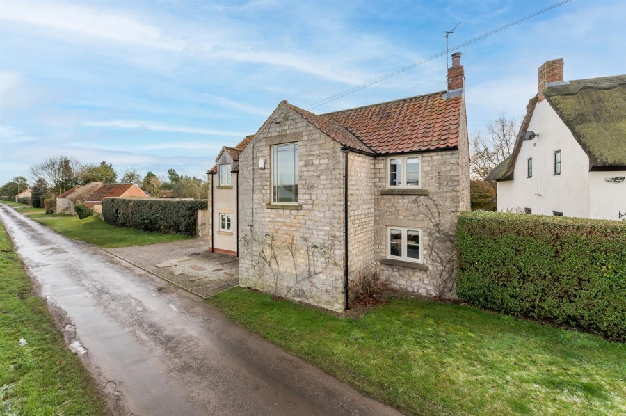 Images for Knavesmire View & Knavesmire Cottage, Harome, York, YO62 5JA