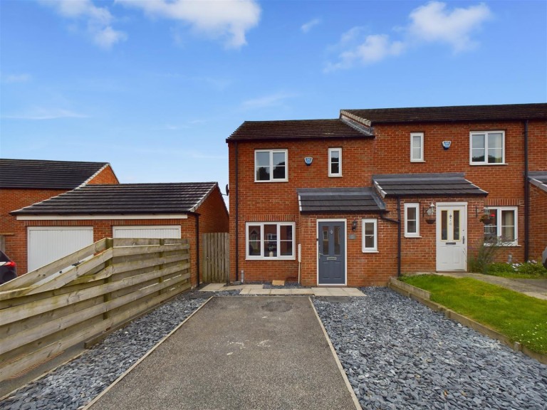 View Full Details for 43, Priorpot Lane, Norton, Malton, YO17 8DW