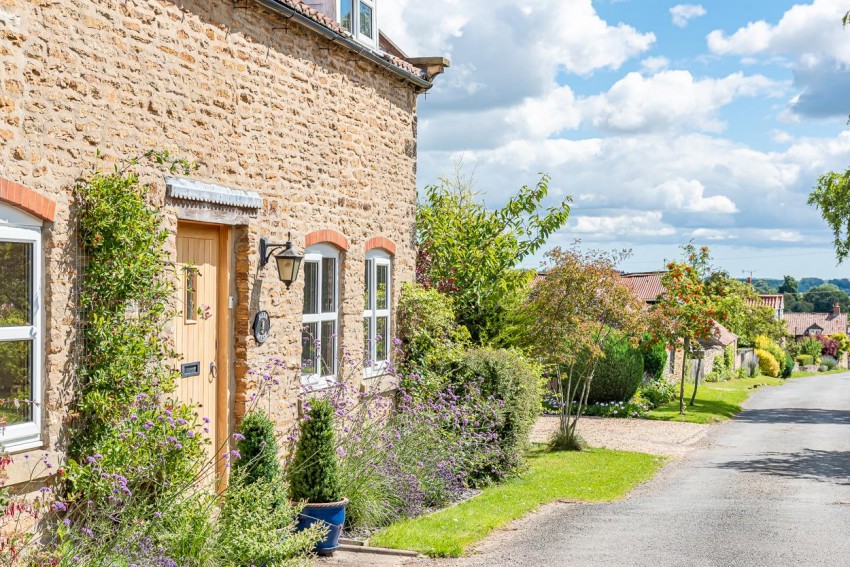 Images for Barn House, South Back Lane, Terrington, York, YO60 6PX