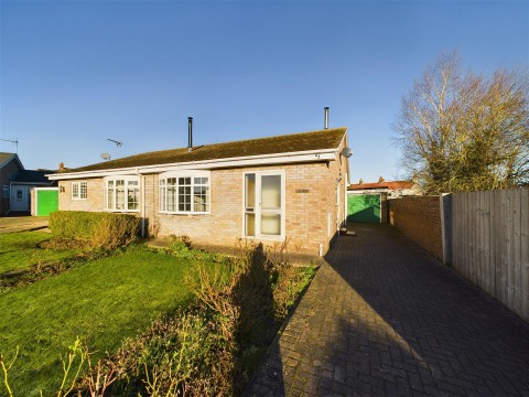 43 Londesborough Road,  Hutton Cranswick, Driffield, YO25 9PL