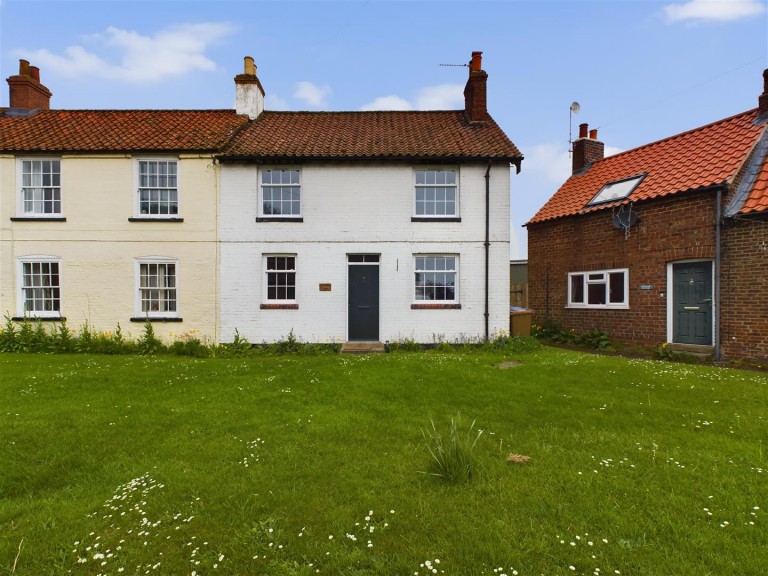 View Full Details for Station Road Cottage, Station Road, Harpham, Driffield, YO25 4RA