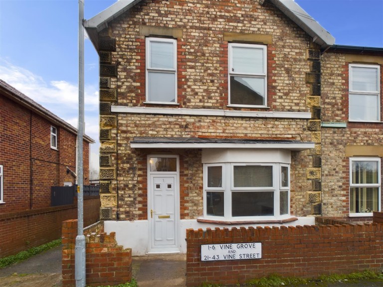 View Full Details for 1 Vine Grove, Norton, Malton, YO17 9JF