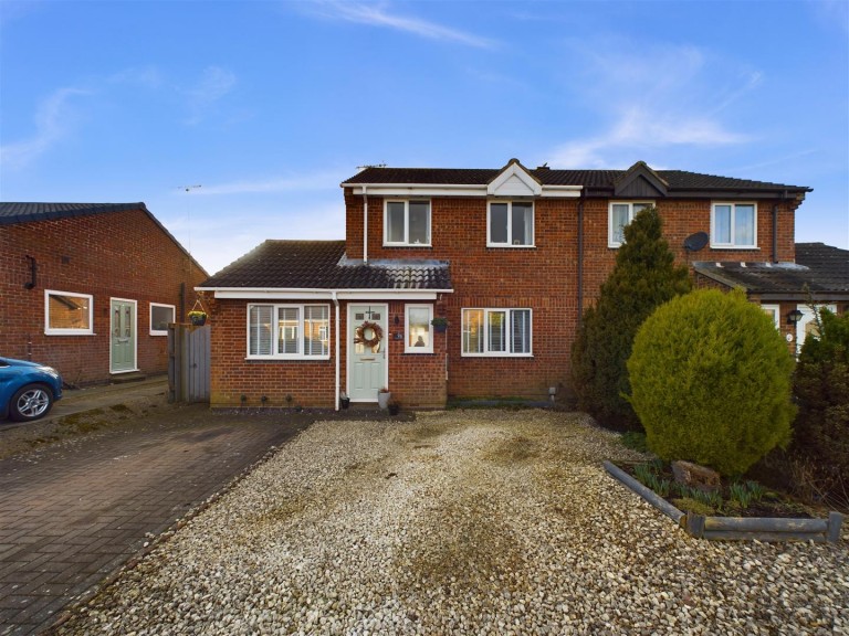 View Full Details for Bracken Road, Driffield YO25 6UP